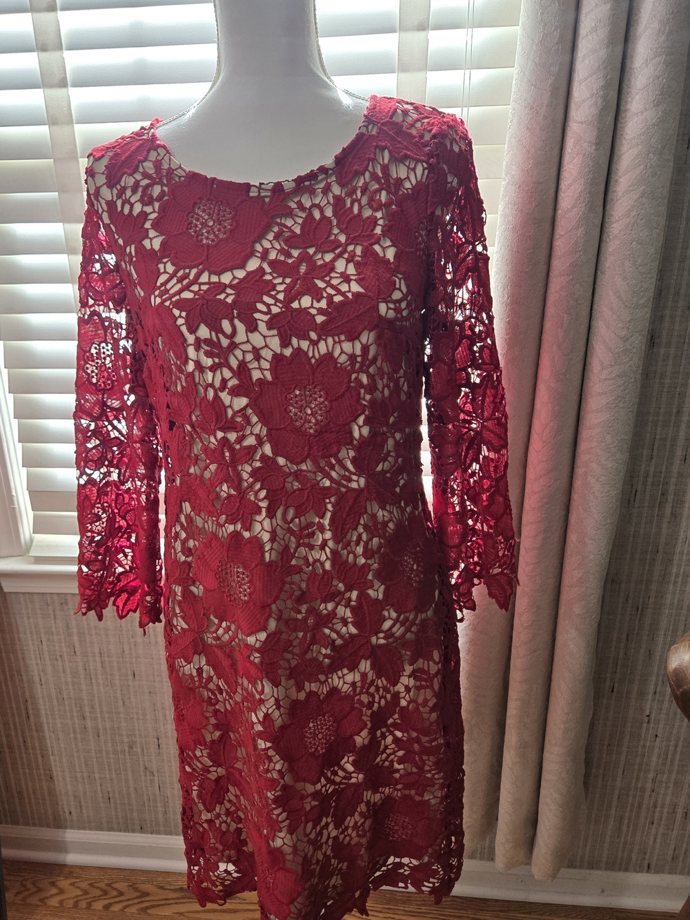 Versona Red Floral Crochet Long Sleeve Dress